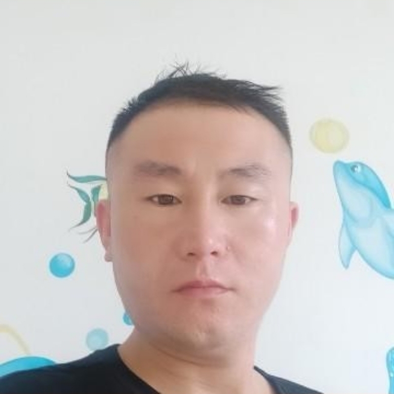 周广瑞的第一张照片--郓城闪婚服务中心